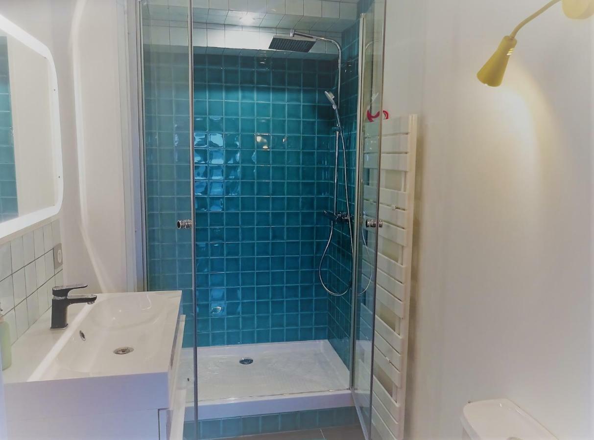Appartement spacieux avec une vue sur Tours  Extérieur photo